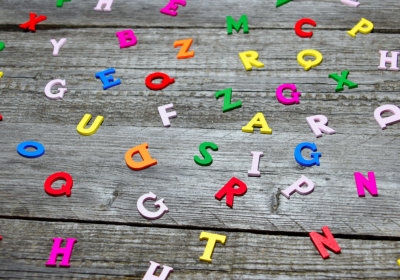 Losse letters in allerlei kleurtjes